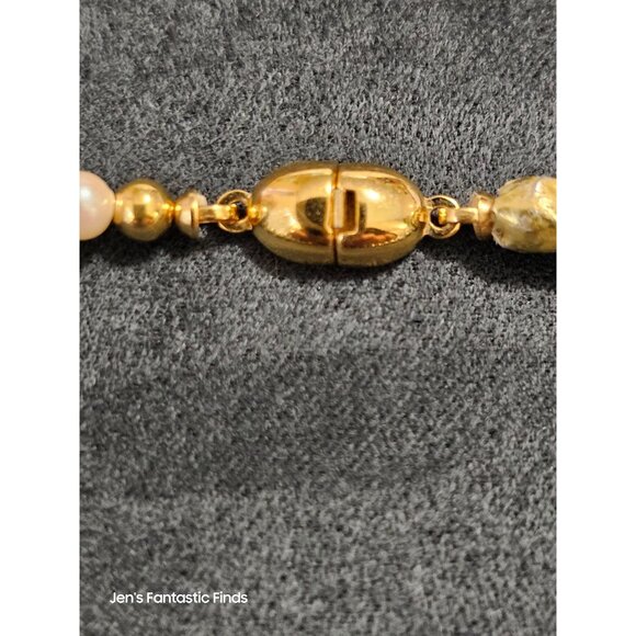 Vintage Monet Gold & Silver-Tone Faux Pearl Beaded Necklace Magnetic Clasp - Picture 4 of 6